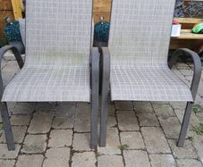 2Garden Chairs