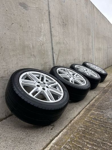 Genuine Audi A6/S6 18" Alloys & Tyres