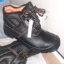 mens work boots Image 2