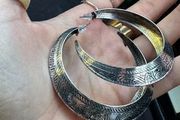 Retro Style Hoop Earrings - nice gift