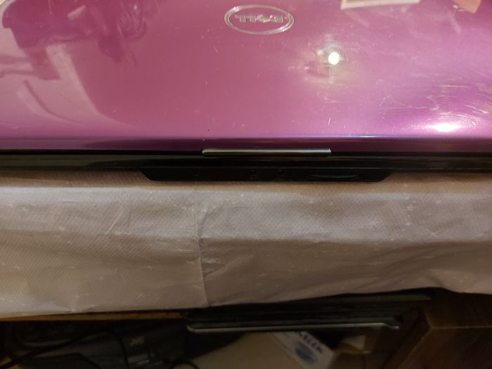 Dell Inspiron 1545, Model PP41L, Intel Pentium Dual-Core CPU T4300, 2.1GHZ, 4GB Ram, 238GB SSD, Windows 10, Microsoft Edge, chrome and VLC