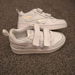 Reebok runners size 10 kids
