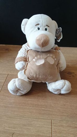 Cuddle me teddy - brand new
