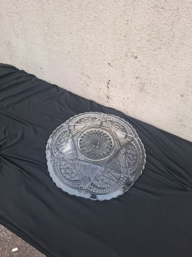 glass fruit bowl postage possible