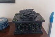 Dragon box