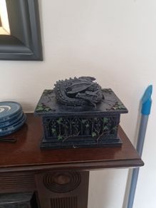 Dragon box