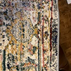 Area rug