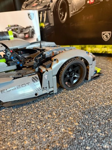 Lego Technic Peugeot 9X8 42156 - Original Box and Manual