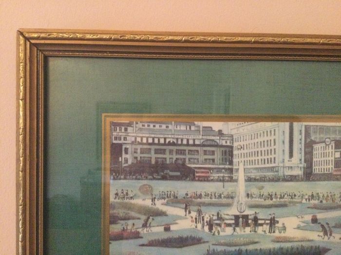 Art - L.S. Lowry Print.( Reduced)