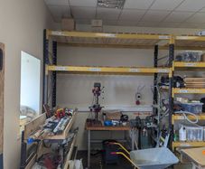 Heavy duty steel shelving