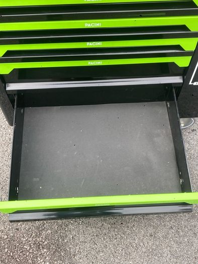 roller tool chest