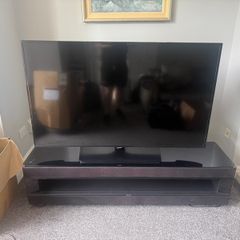 58" Samsung Tv With Aony Sound Bar Stand