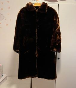 Beautiful brown faux fur vintage coat