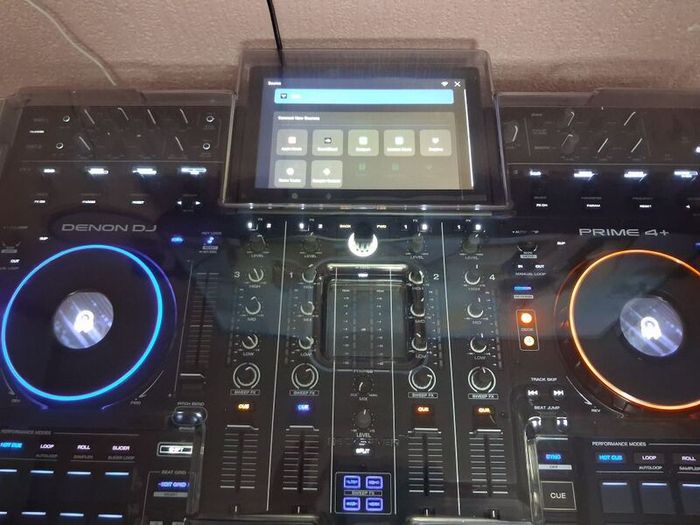 Denon Prime 4 plus