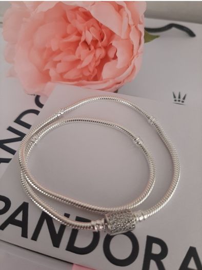 New pandora necklace with sparkling cubic zirconia clasp