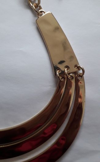 Collar Necklace