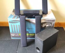 Samsung DVD Cinema Home Theater Surround Sound System 5.1 HT-TZ325