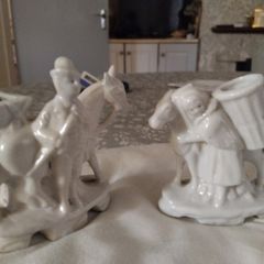 2 Ornaments