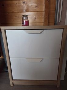 Bed side chest of drawer