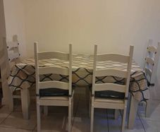 Dining Table and 4 chairs 5ft x 3ft