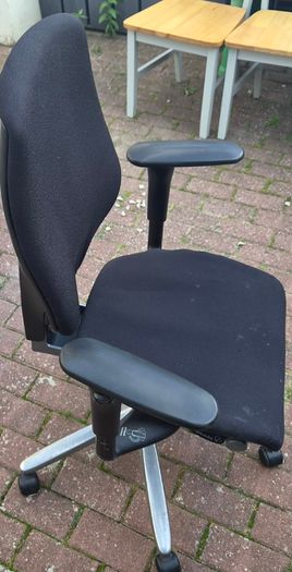 Free Office Chair Fully Working