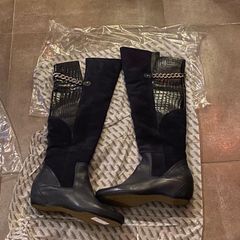 Cressy ladies long navy leather, and suede boots- size 5
