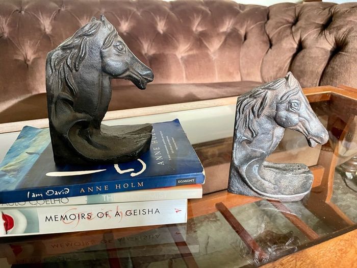 Set of 2 Textured Bronzed Metal Horse Head Bookends