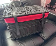 2 wicker baskets