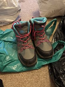hiking boots 38