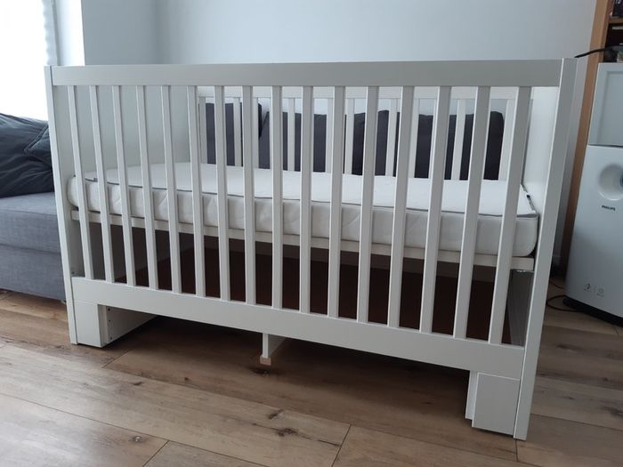 Ikea Stuva crib and Ikea Skonast mattress