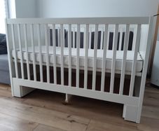 Ikea Stuva crib and Ikea Skonast mattress