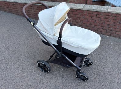 Cybex Eos Lux
