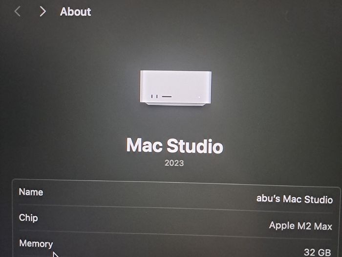MAC Studio M2 max