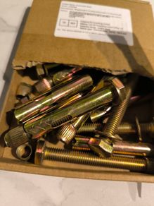 M10 expansion bolts