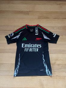 Arsenal 24/25 Black Away Shirt - SAKA 7 (Size S)