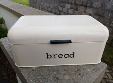 Presume Vintage Breadbin