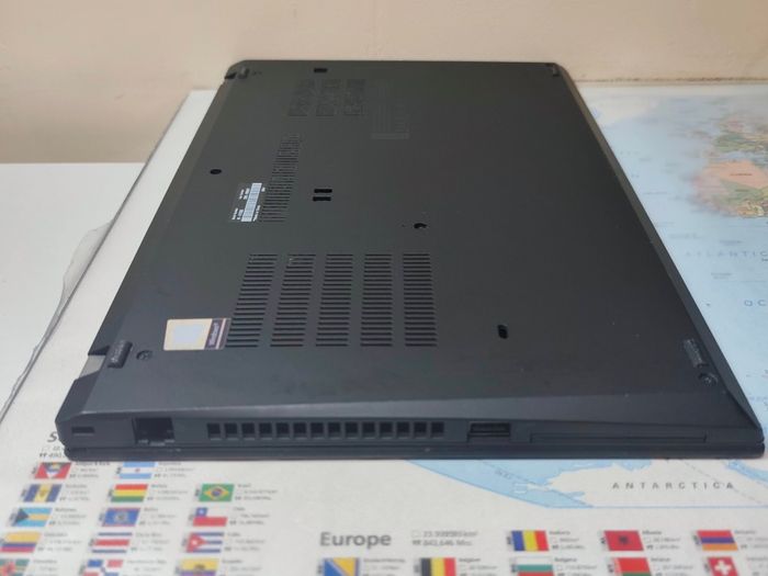 Lenovo ThinkPad T490 Intel i7 8th Gen | 16GB RAM | 256GB SSD | Windows 11 | Office 2021