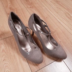 Marks & Spencer Taupe Beige Mushroom Suede T-Bar Court Heels Pumps 6.5UK/39.5EU