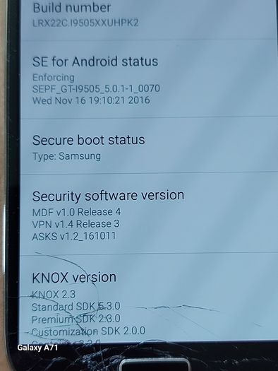 Samsung Galaxy S4, 16GB, Screen damaged near Bottom, but does not affect the touchscreen