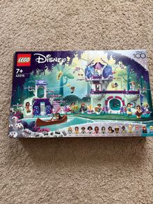 Lego Disney Enchanted Treehouse