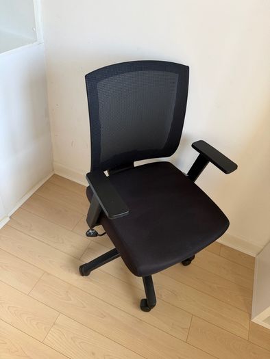 Office chair - Black