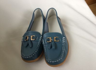 Ladies Brand New Blue Leather Moccasin Shoes Size 8 or 42