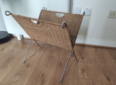 Magazine Rack