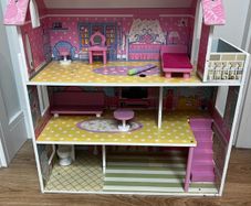 Doll House