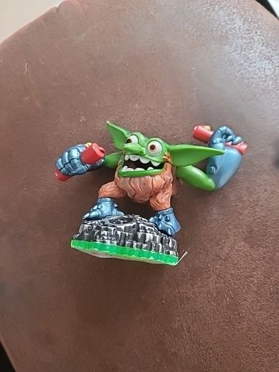 SKYLANDERS   Postage Available