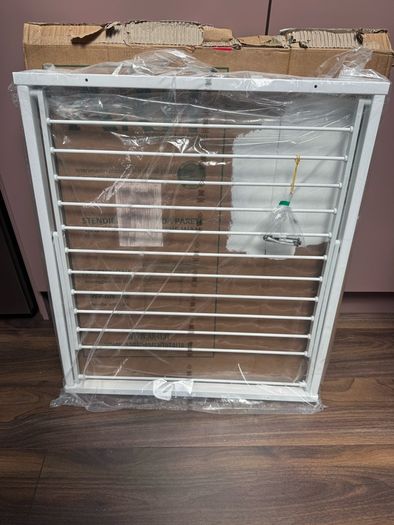 Wall-Mounted Clothes Drying Rack