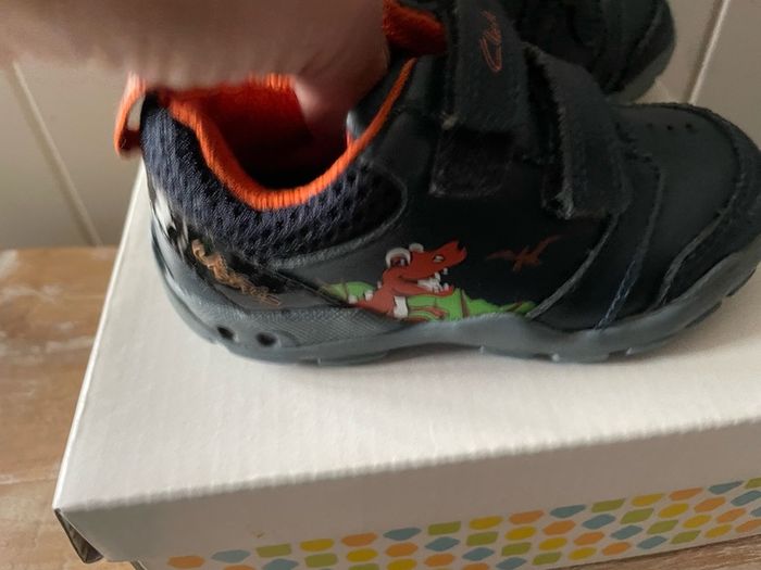 Clarks Baby first shoes Dinosaur with lights size UK 4 F