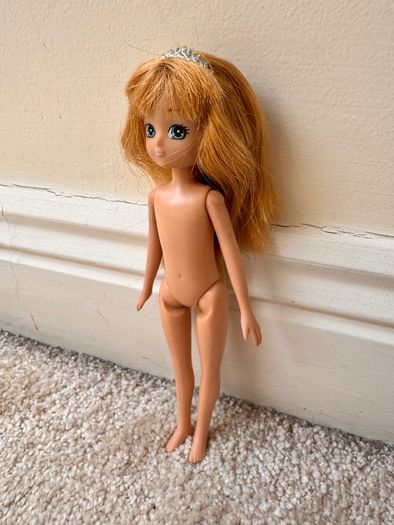 Arklu Lottie Doll Blonde Hair Blue Eye Princess Doll Tiara Loose legs approx. 18 cm. Used Please see photos