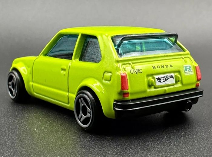 Hot Wheels 72 HONDA CIVIC Custom New On Card