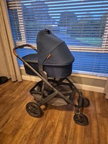 Vista V2 buggy with bassinet
